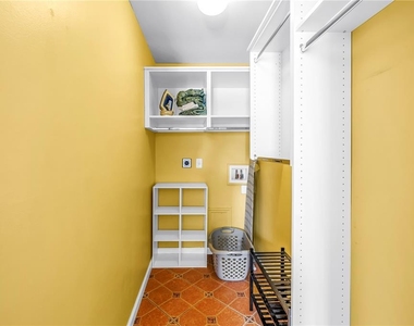 3269 Beneva Road - Photo Thumbnail 18