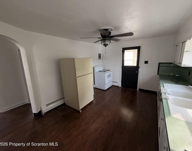 149 Tompkins Street - Photo Thumbnail 2
