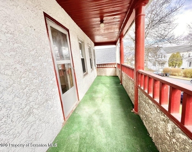 636 Beech Street - Photo Thumbnail 12