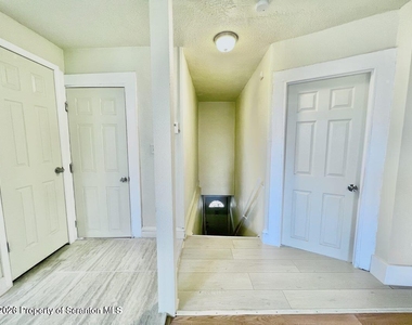 636 Beech Street - Photo Thumbnail 7