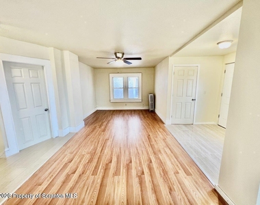 636 Beech Street - Photo Thumbnail 5