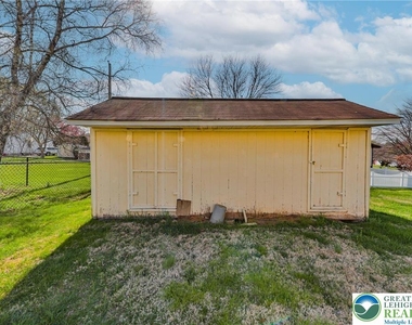 2033 11th Street - Photo Thumbnail 61