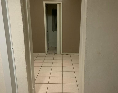 3111 Durazno Avenue - Photo Thumbnail 1