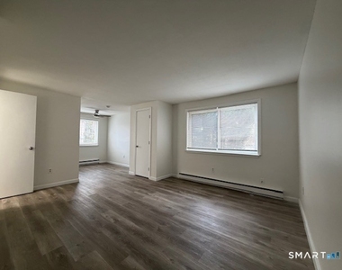 252 Blakeslee Street - Photo Thumbnail 3