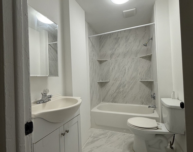 51 Gilbert Street - Photo Thumbnail 5