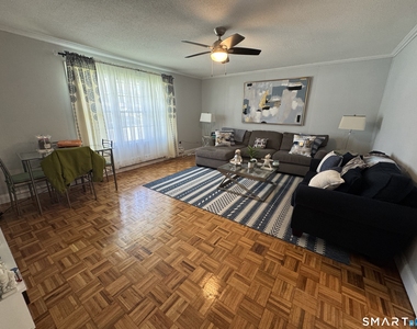 62 Brookfield Road - Photo Thumbnail 2