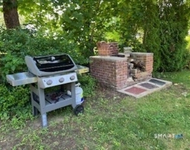 71 Beach Avenue - Photo Thumbnail 17