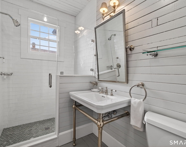 28 Fenwick Avenue - Photo Thumbnail 19