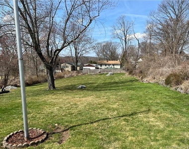 222 Chipman Street Extension - Photo Thumbnail 1