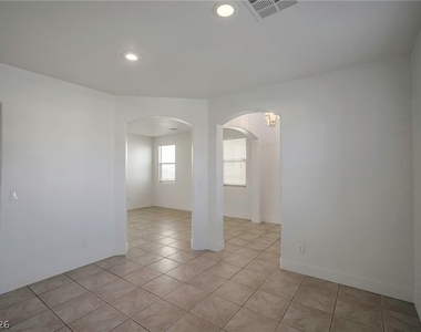 9711 Spinnaker Creek Avenue - Photo Thumbnail 28