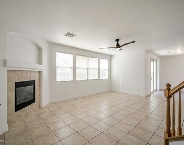9711 Spinnaker Creek Avenue - Photo Thumbnail 6