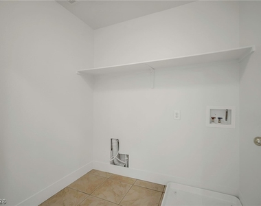 9711 Spinnaker Creek Avenue - Photo Thumbnail 5