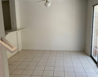 7617 Allerton Avenue - Photo Thumbnail 9