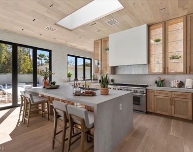 2401 Driftwood Drive - Photo Thumbnail 29