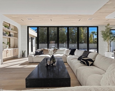 2401 Driftwood Drive - Photo Thumbnail 19