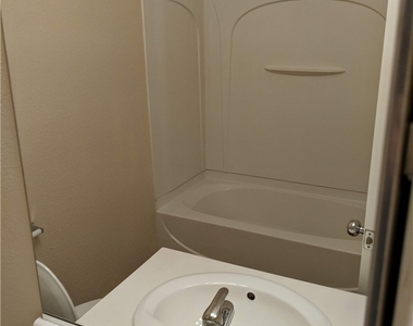 7312 Marble Lake Street - Photo Thumbnail 14