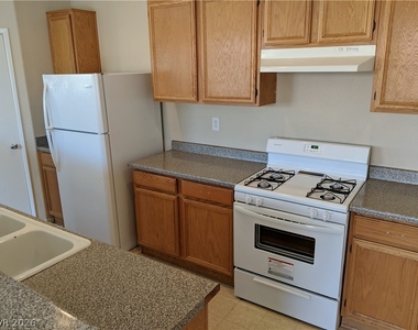 7312 Marble Lake Street - Photo Thumbnail 9