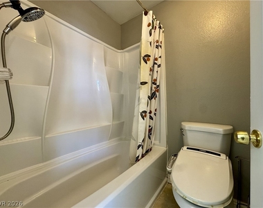 6224 Meadowhaven Lane - Photo Thumbnail 22
