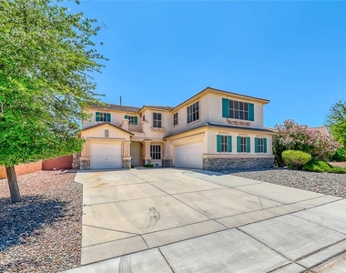 2367 Thayer Avenue - Photo Thumbnail 1
