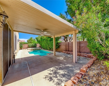 2367 Thayer Avenue - Photo Thumbnail 3