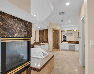 7956 Marbella Circle - Photo Thumbnail 9