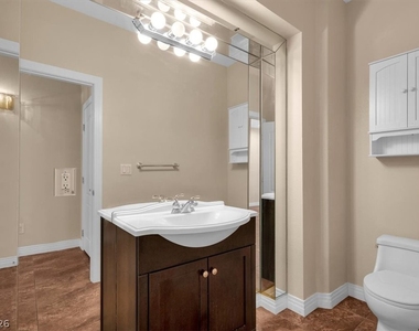 7956 Marbella Circle - Photo Thumbnail 15