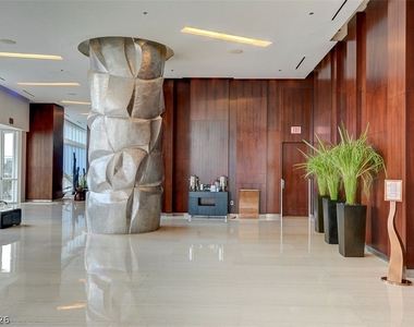 4535 Dean Martin Drive - Photo Thumbnail 69