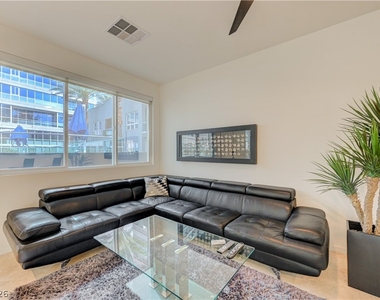 4535 Dean Martin Drive - Photo Thumbnail 12
