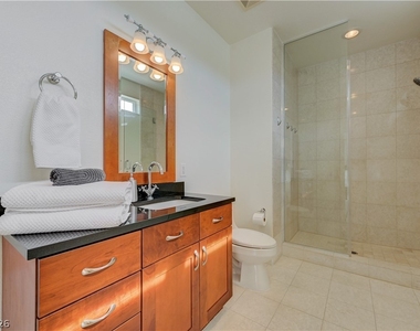 4535 Dean Martin Drive - Photo Thumbnail 43