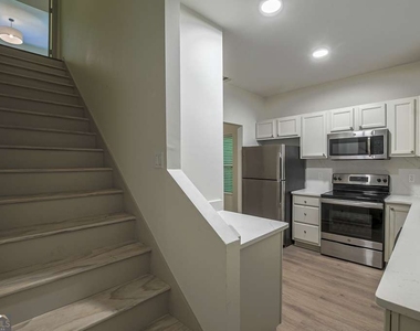 70 Gardenia Drive Nw - Photo Thumbnail 15