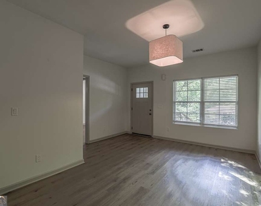 70 Gardenia Drive Nw - Photo Thumbnail 7