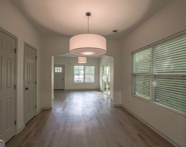 70 Gardenia Drive Nw - Photo Thumbnail 9