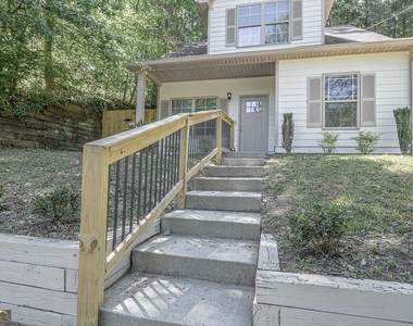 70 Gardenia Drive Nw - Photo Thumbnail 2