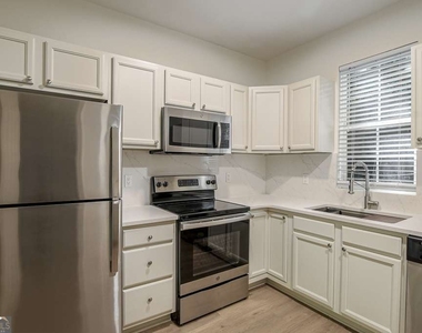 70 Gardenia Drive Nw - Photo Thumbnail 11