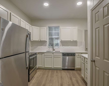 70 Gardenia Drive Nw - Photo Thumbnail 10