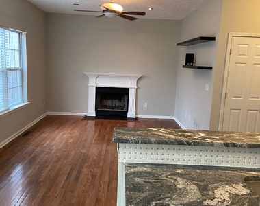 2279 Oak Glenn Circle - Photo Thumbnail 1