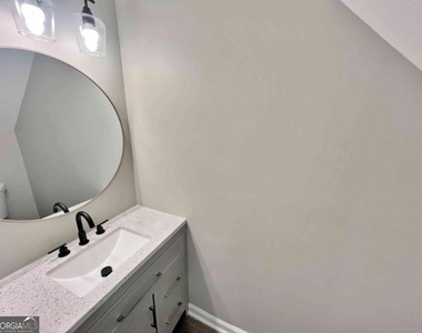 3573 Kennesaw Station Drive Nw - Photo Thumbnail 8