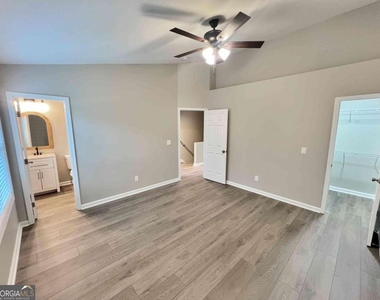 3573 Kennesaw Station Drive Nw - Photo Thumbnail 13