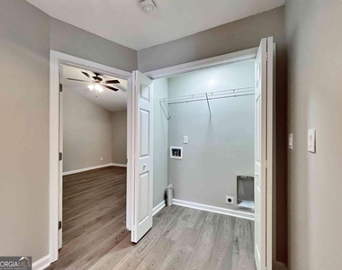 3573 Kennesaw Station Drive Nw - Photo Thumbnail 10