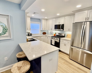408 13th Avenue - Photo Thumbnail 3