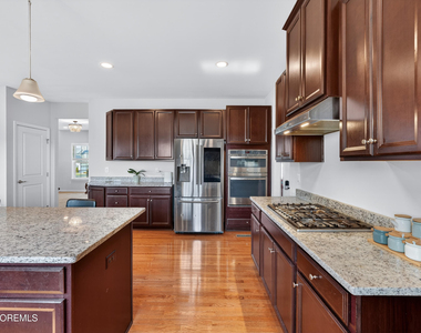 40 Gina Drive - Photo Thumbnail 20