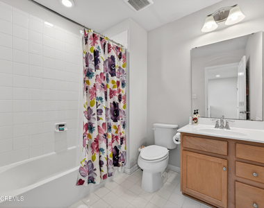 40 Gina Drive - Photo Thumbnail 36