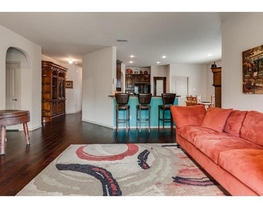4624 Lazy Oaks Street - Photo Thumbnail 14