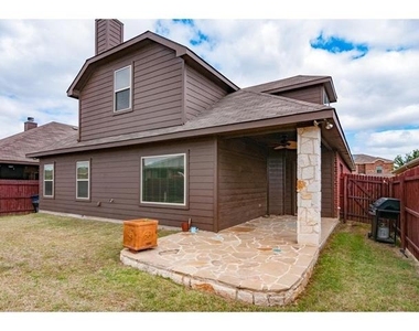 4624 Lazy Oaks Street - Photo Thumbnail 31
