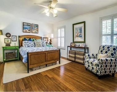 5113 Ledgestone Drive - Photo Thumbnail 17