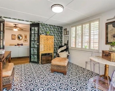 5113 Ledgestone Drive - Photo Thumbnail 13