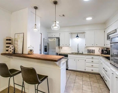 5113 Ledgestone Drive - Photo Thumbnail 12
