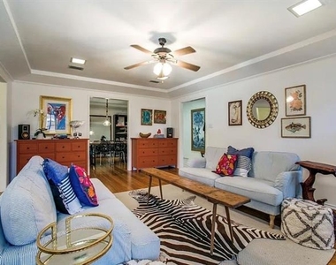 5113 Ledgestone Drive - Photo Thumbnail 3