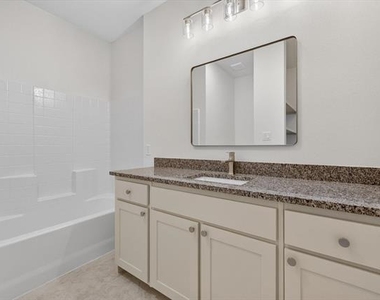 502 E Kimball Street - Photo Thumbnail 26