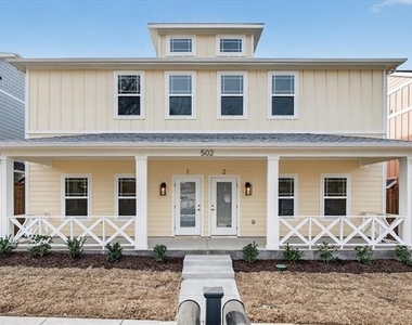 502 E Kimball Street - Photo Thumbnail 1